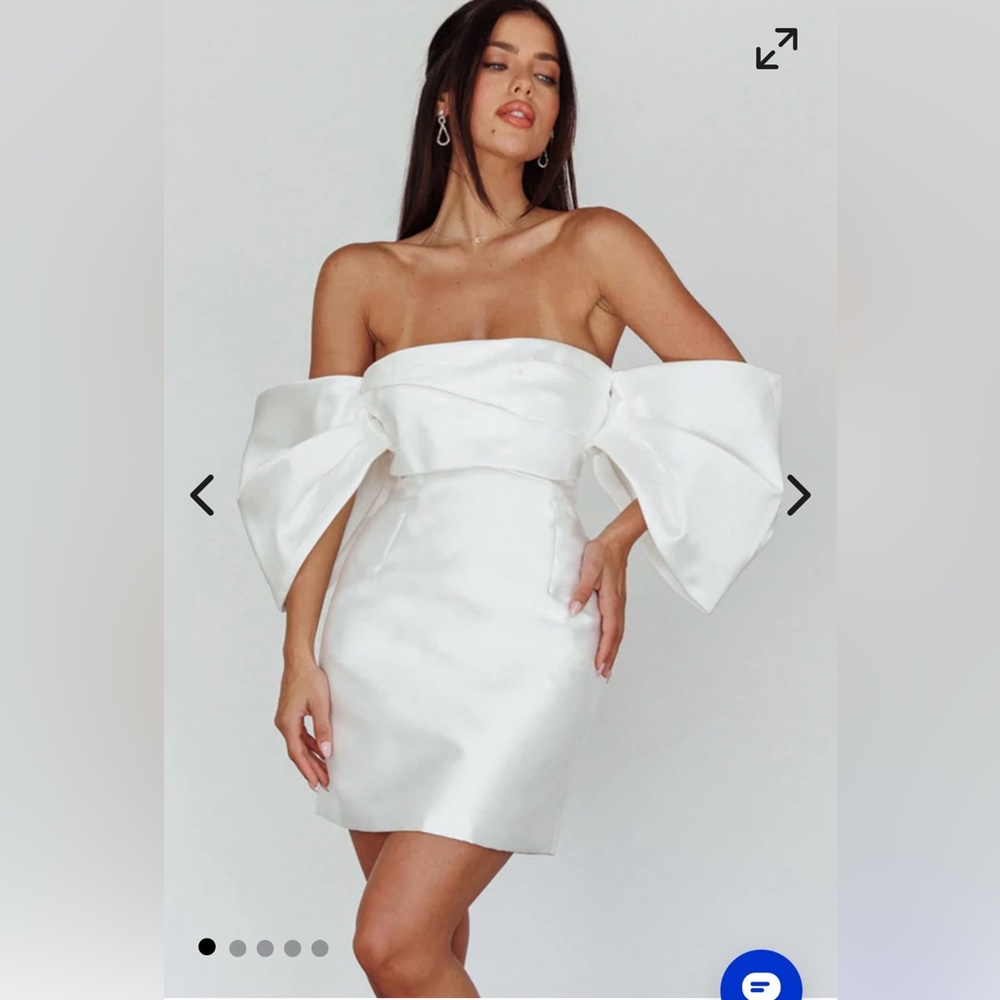 Selfie Leslie White Strapless Dress